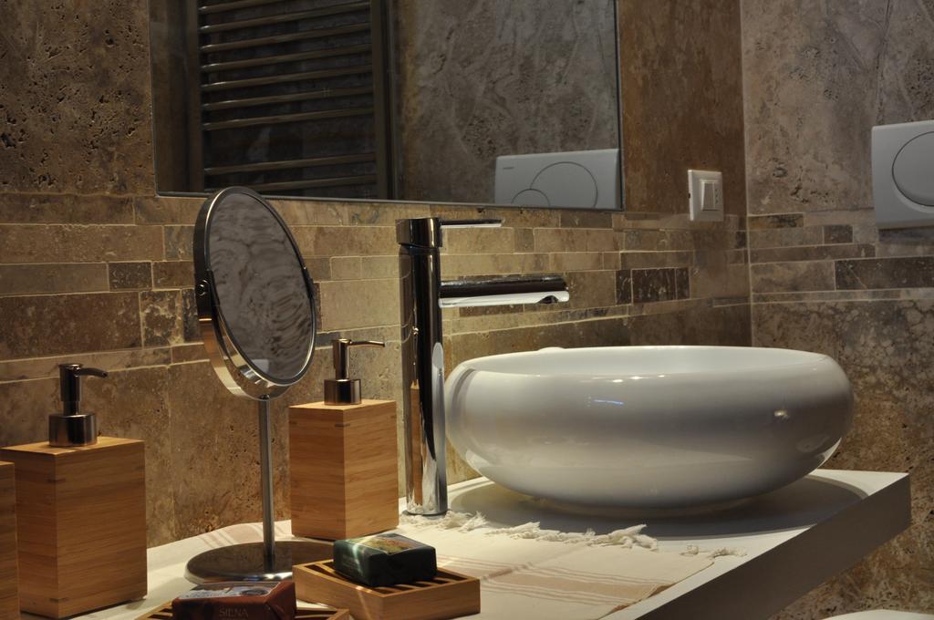 Borgo San Frediano - Flo Apartments Флоренция Екстериор снимка
